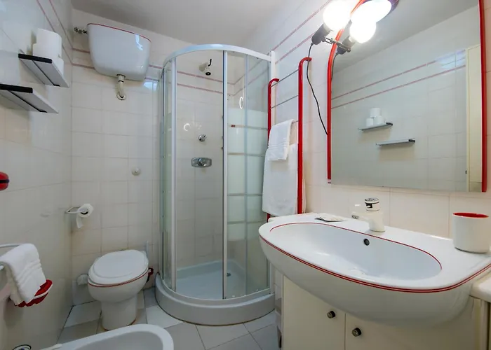 And Passion Apartment *