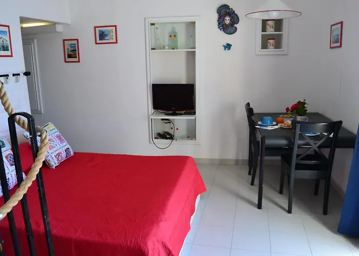 Apartment And Passion *